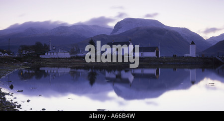 Ben Nevis visto da Loch Eil vicino a Corpach. Foto Stock