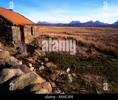 Inverpolly montagne vista dal villaggio di Achnahaird, Coigach. Foto Stock