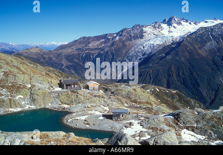 Chalet du Lac Blanc, ghiacciaio del Trient, Aiguilles Rouges Nature Preserve sopra Chamonix sulle alpi francesi, Francia Foto Stock