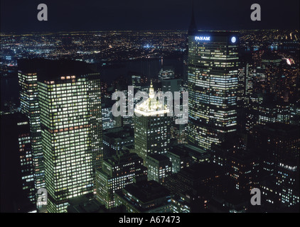New York City vista aerea di notte Foto Stock