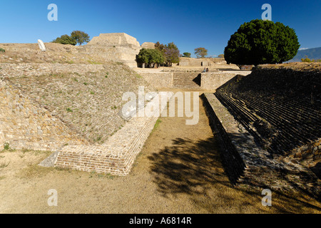 Palla, Monte Alban, Oaxaca, Messico Foto Stock