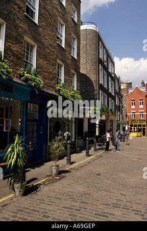 Regno Unito Londra Soho Newburgh Street negozi Foto Stock