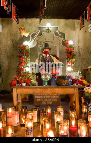 Maximon culto Zunil Guatemala Foto Stock