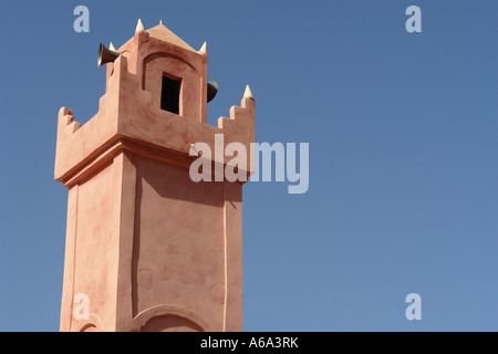 Il minareto della moschea di piccole dimensioni di stagno Mal (Alto Atlante regione, Marocco) Foto Stock