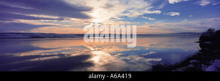 Inverno mattina sul Cromarty Firth vicino Lincoln eastern Highlands scozzesi Foto Stock