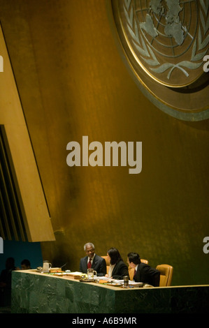 Koffi Annan in Assemblea Generale Hall ONU a New York in Stati Uniti d'America Dec 2006 Foto Stock