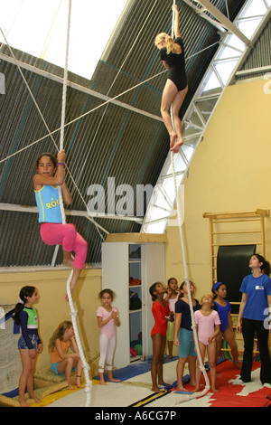 Centro di formazione di ginnastica artistica a Curitiba - scuola per ragazze Foto Stock