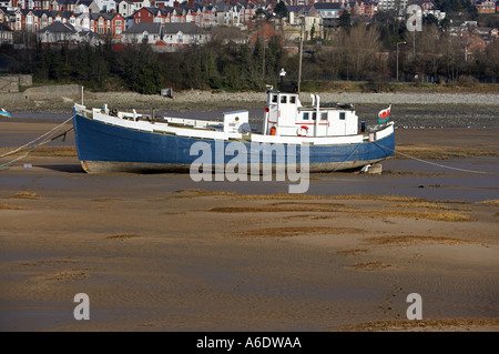 Barca nel porto di Barry, Barry, South Wales, Regno Unito Foto Stock