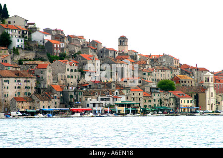 Citta di Sebenico e waterfront Croazia Foto Stock