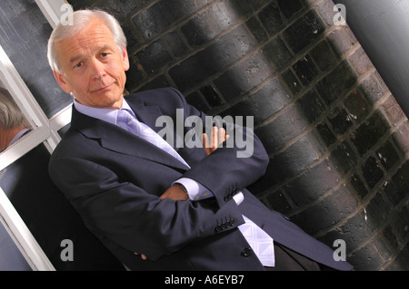 John Humphrys autore e giornalista TV BBC radio emittente del presentatore Foto Stock