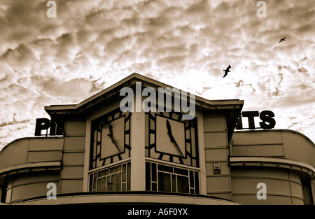 Art deco divertimento arcade sul molo a Worthing West Sussex Regno Unito Foto Stock