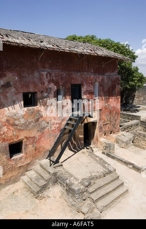 Vecchia casa portoghese nell'antico presidio di Fort Jesus ora un museo a Mombasa Kenya Africa orientale Foto Stock