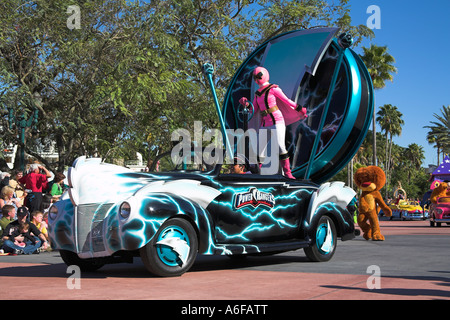 Power Rangers, Disney Stelle e autovetture Parade, Disney MGM Studios Disney World, a Orlando, Florida, Stati Uniti d'America Foto Stock