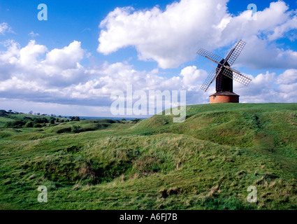 Brill Oxfordshire Windmill Inghilterra UK del xvii secolo Post mulino patrimonio di storia Viaggi turismo mulini a vento inglese mills sail vele Foto Stock