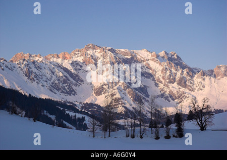 Coperta di neve vertice della montagna Hochkoenig, Dienten, Salzburger Land, Austria Foto Stock