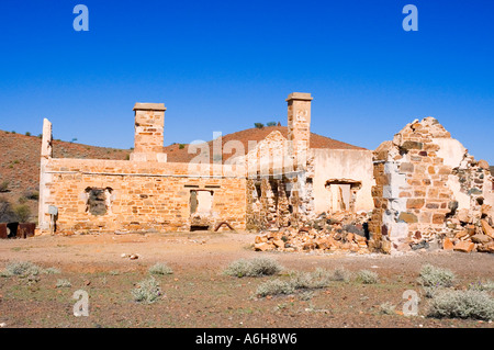 Le rovine di un Overland Telegraph Station a Peake del deserto australiano centrale. Foto Stock