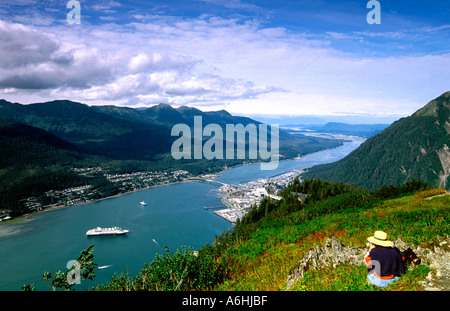 Juneau e Gastineau Channel.Vista dal Monte Roberts.Juneau.Alaska.USA Foto Stock