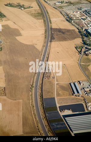 Vista aerea di un'autostrada in Spagna, Europa Foto Stock