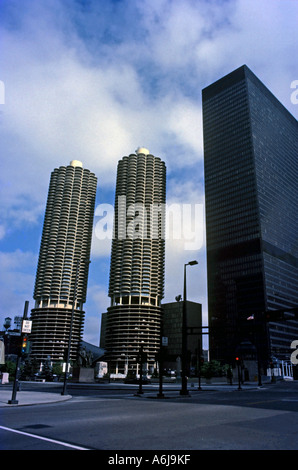 Le strade attorno a Marina City grattacieli, Chicago, Illinois, Stati Uniti d'America. Foto Stock