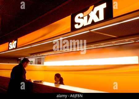 Ufficio del servizio noleggio auto Sixt, Stoccarda, Germania Foto Stock