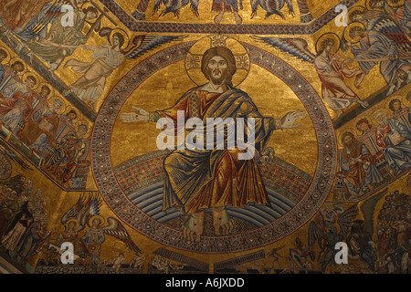 Mosaici la cupola del Battistero interno del Duomo di Firenze Il Grande Gesù Cristo in maestà Foto Stock