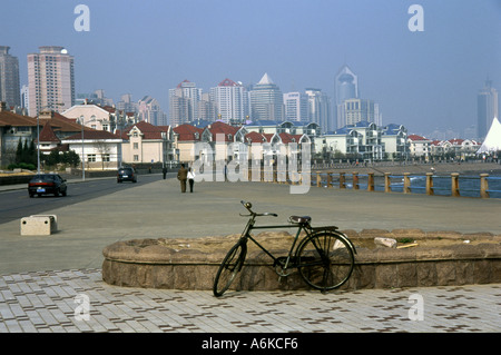 Giallo mare Baia Fushan Qingdao Shandong Cina cinese asiatici in Asia Asia Foto Stock