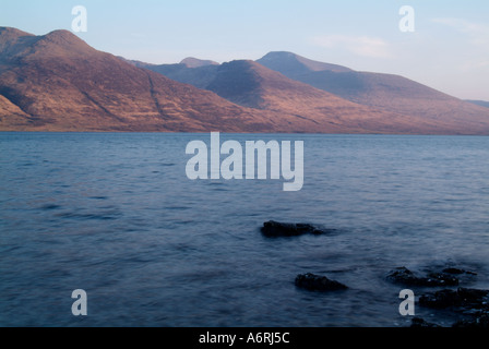 Loch na Keal Isle of Mull Ebridi Interne di viaggio isola di Scozia Isola Argyll and Bute Foto Stock