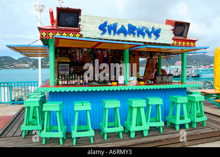 La nave da crociera Carnival Fantasy visiti l'isola di St Maarten St Martin nei Caraibi west indies Foto Stock