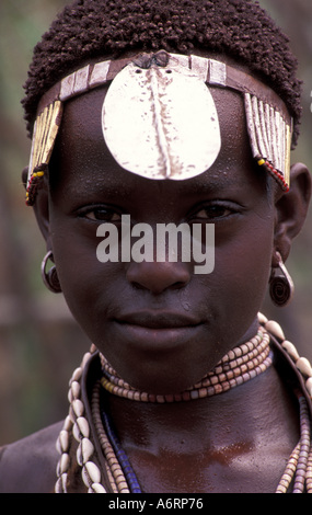 Africa, Etiopia, Murle Regione, Surma Tribesmen Foto Stock