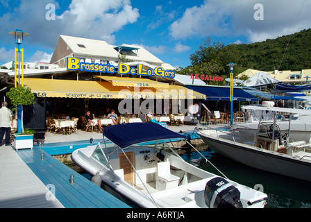 La nave da crociera Carnival Fantasy visiti l'isola di St Maarten St Martin nei Caraibi west indies Foto Stock