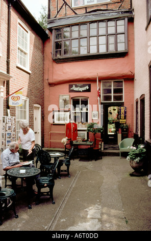 Negozi di antiquariato sulla collina di Olmo Norwich Norfolk England Regno Unito Foto Stock