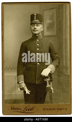 Militare, Austria-Ungheria, uniformi, ufficiali, tenente, fotografia di Studio Leeb, Znaim, circa 1900, Foto Stock