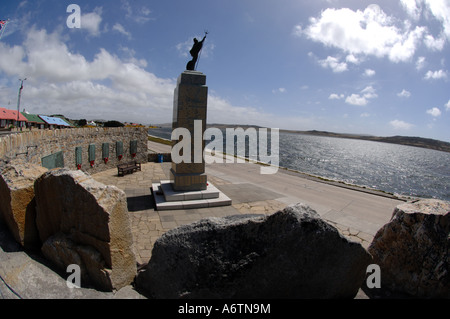 La liberazione monumento commemorativo di soldati britannici che hanno combattuto nel 1982 guerra delle Falklands, Isole Falkland Foto Stock