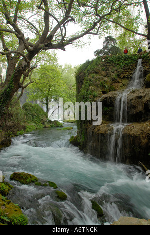 La cascata superiore di Duden si trova a nord-est nella provincia di Antalya, Turchia Foto Stock