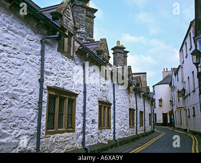 LLANRWST CONWY North Wales UK Ottobre questi storici gli ospizi di carità restaurata di recente sono state costruite nel 1610 da Sir John Wynn Foto Stock