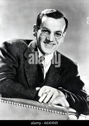 GLEN MILLER noi bandleader Foto Stock