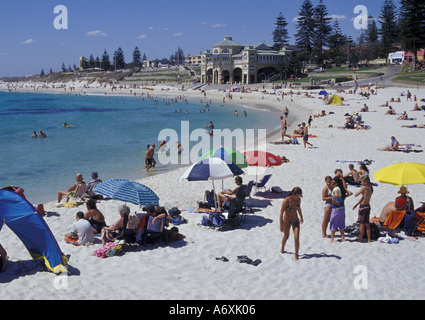 Australia, Western Australia Perth. Famoso Cottesloe Beach Foto Stock