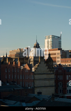 Leeds skyline guardando verso K2 da "New York Street' Foto Stock