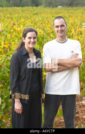 Stephanie e Olivier Ponson Mas de Perry, Mas Nicot. Terrasses de Larzac. Languedoc. Proprietario viticoltore. La Francia. L'Europa. Foto Stock