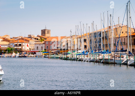 Il porticciolo in Meze. Languedoc. La Francia. L'Europa. Foto Stock