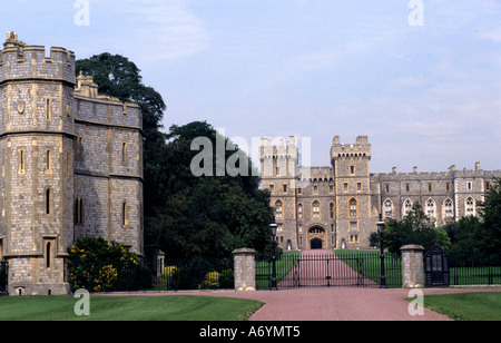 Il Castello di Windsor Berkshire Guglielmo il Conquistatore Regina re royal regalità Foto Stock