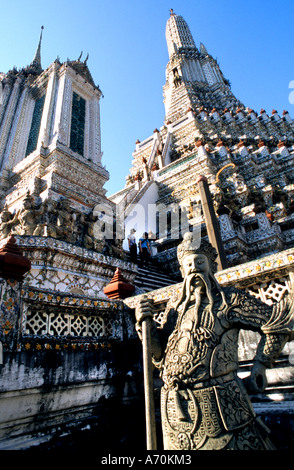 Tailandia Bangkok Wat Arun Thai tempio buddista Foto Stock