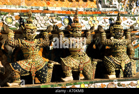 Tailandia Bangkok Wat Arun Thai tempio buddista Foto Stock