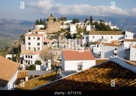 Vista della parte superiore del ComaresVillage Provincia di Malaga Andalusia Spagna Foto Stock