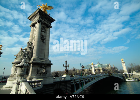 Alexandre 3 ponte sulla Senna a Parigi Foto Stock