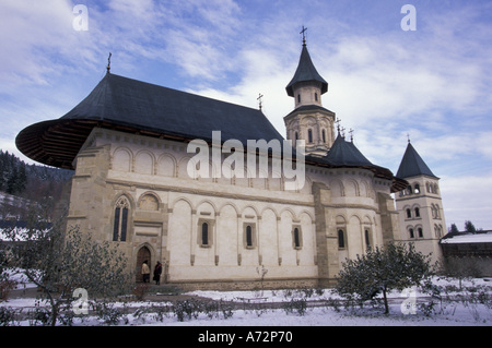 L'Europa, Romania, Putna villaggio, Monastero di Putna/chiesa costruita da Stefan il grande c. 1466 Foto Stock