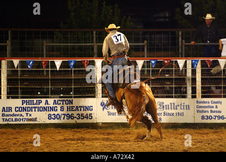 Il cowboy texano rodeo in Bandera Texas Foto Stock