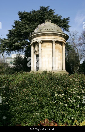 Memoriale di Henry Jephson MD, in Jephson Gardens, Royal Leamington Spa Warwickshire, Inghilterra Foto Stock