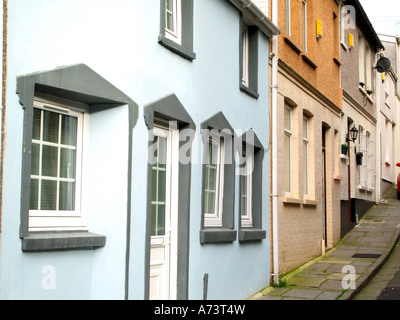 Tradizionali villette risalente alla fine del XIX secolo nel centro della città di Merthyr Tydfil South Wales UK Foto Stock