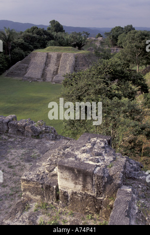 CA, Belize, tempio Maya a Xunantunuch Foto Stock